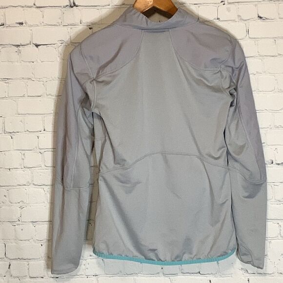 New Balance Womens Lightweight Performance Jacket Size Medium - Picture 5 of 5